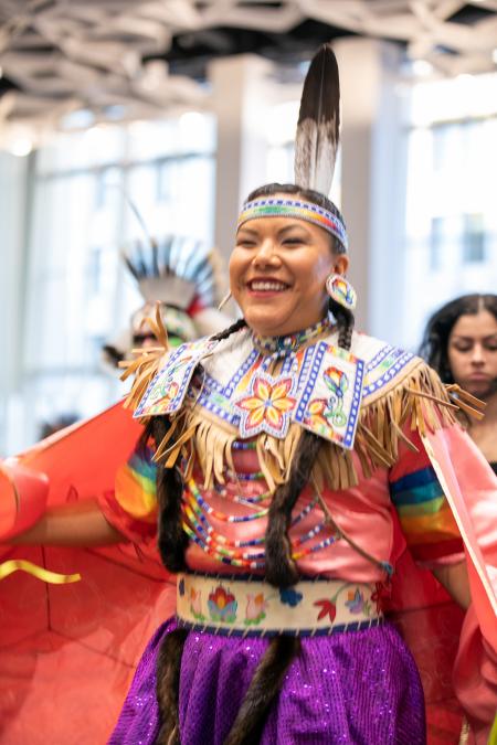Manito Ahbee Powwow Gallery 2: Photo 30