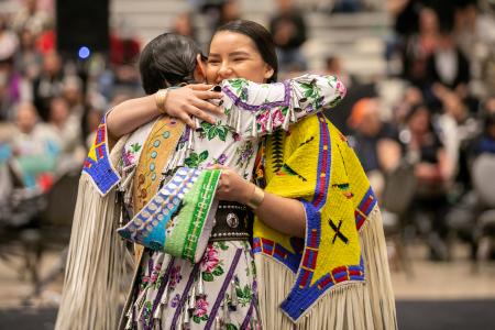 Manito Ahbee Powwow Gallery 2: Photo 37