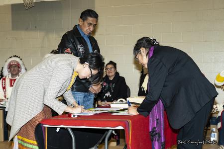 Councillor Jenny Goodin signs official documents