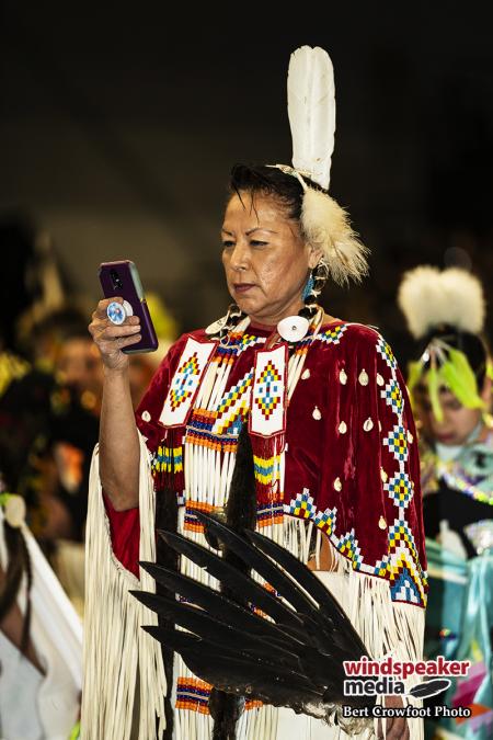 Tsuut'ina grand entry and intertribals 14