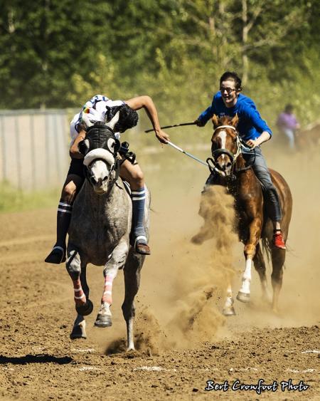 Indian Relay 8 (photo Bert Crowfoot)